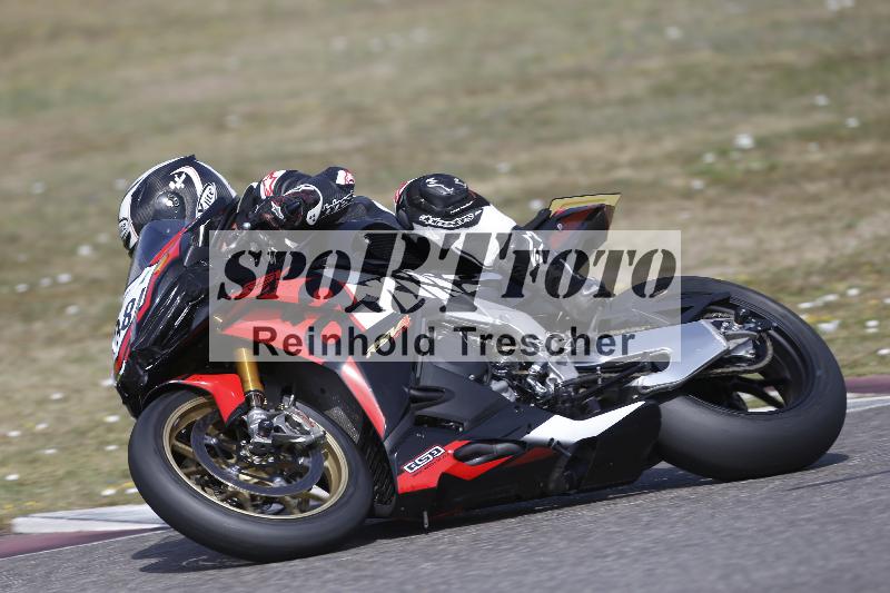 /37 09.08.2026  Pluess Motosport ADR/Freies Fahren/338